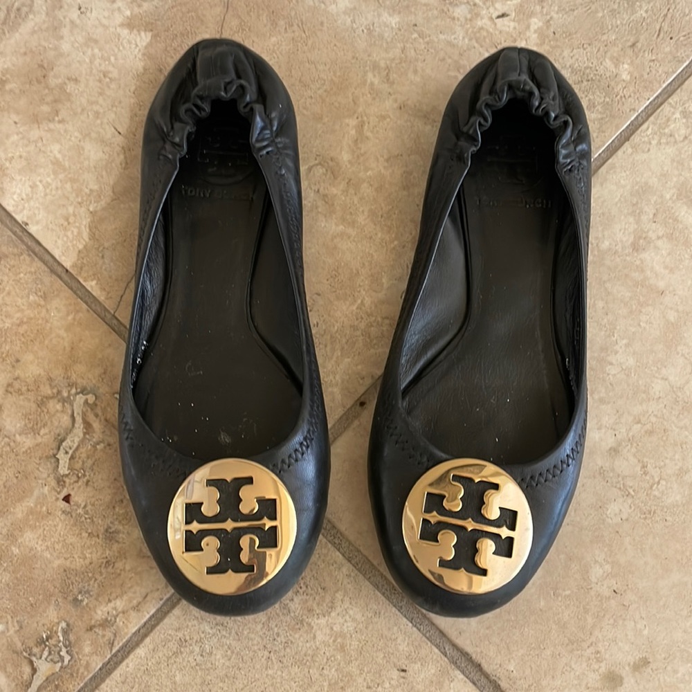 Tory Burch black leather flats (size 5.5)